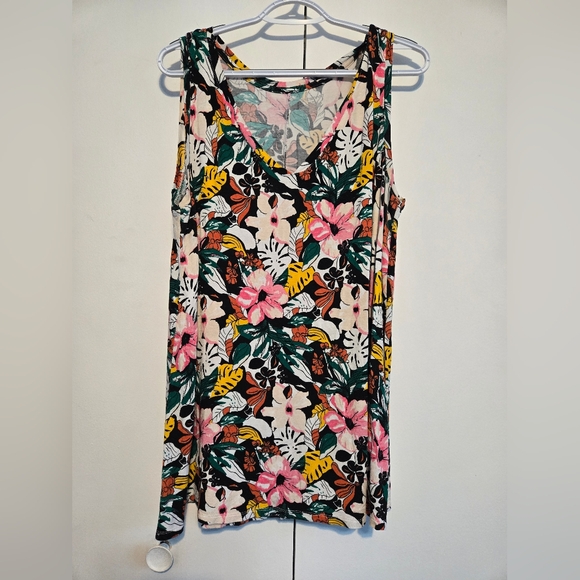Lane Bryant Tops - Lane Bryant Tropical Floral Tank Top